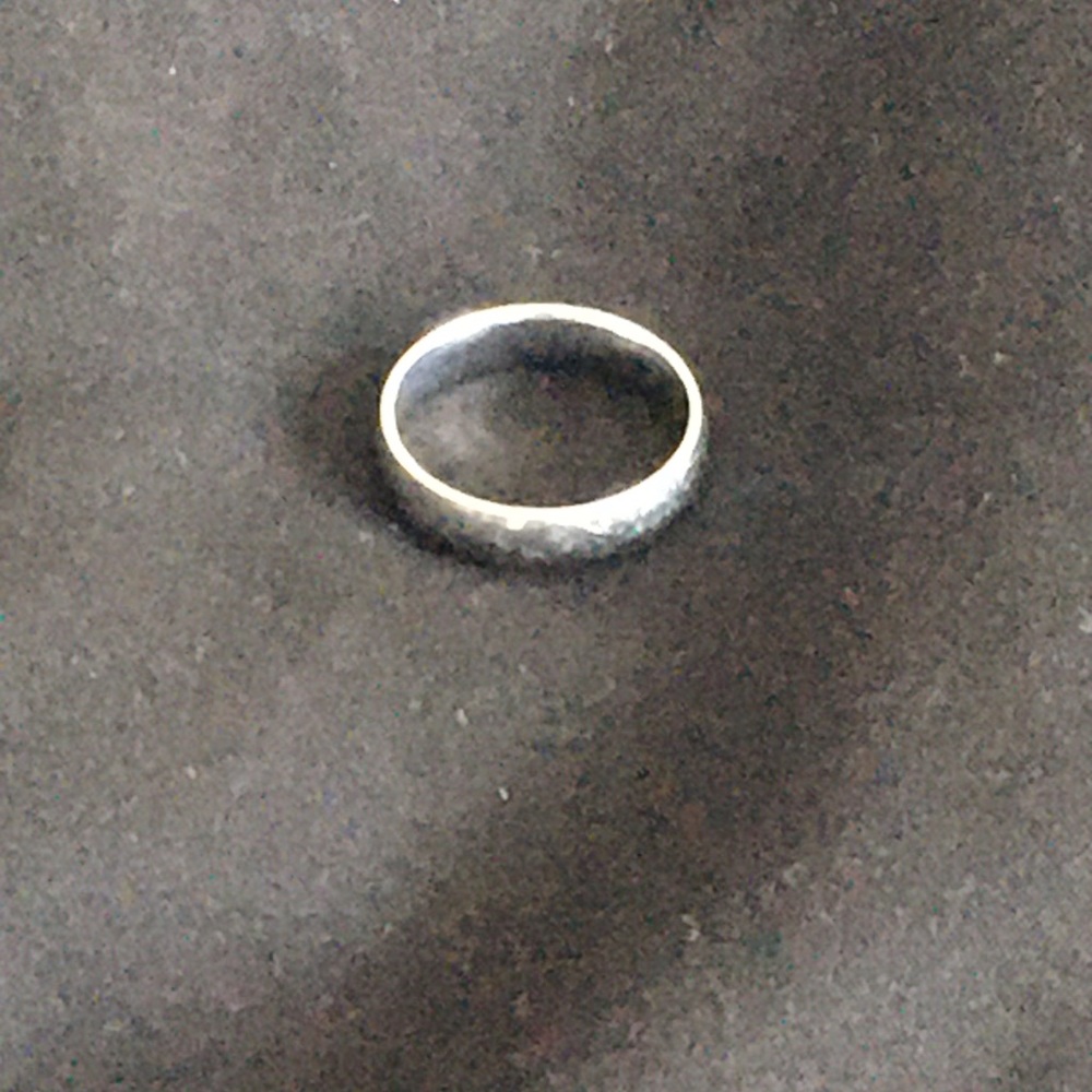 Smooth Silver Wedding Band
